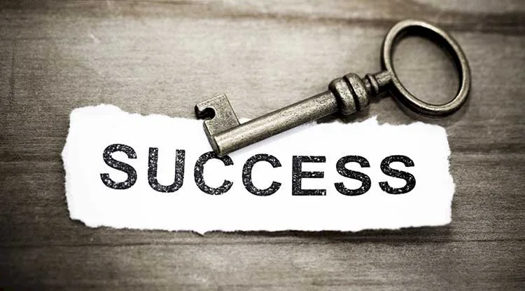 كلام عن النجاح